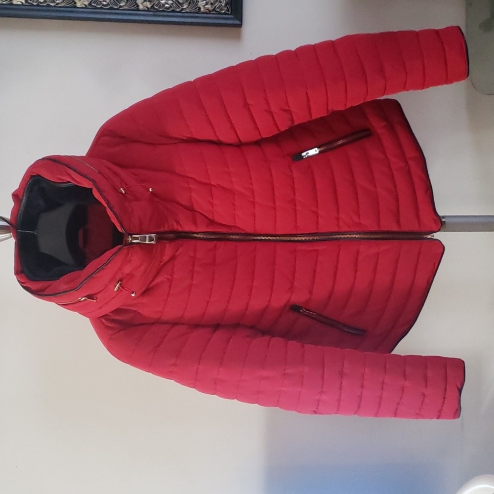 Zara Red Puffer Jacket - Picture 5 of 16